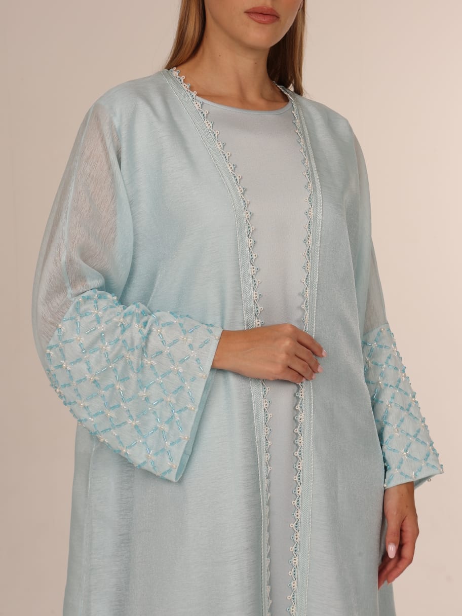 BISHT CAPE SET IN PASTEL BLUE