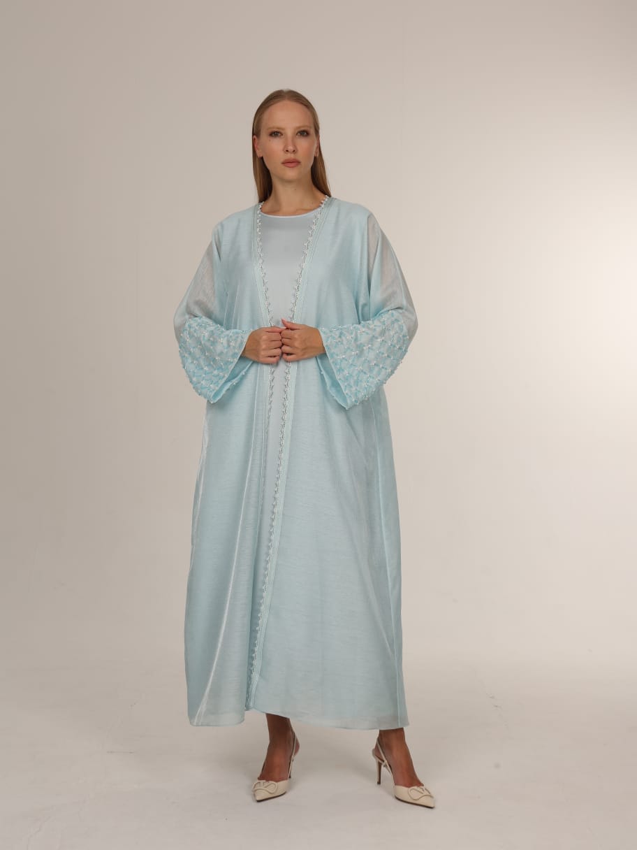 BISHT CAPE SET IN PASTEL BLUE